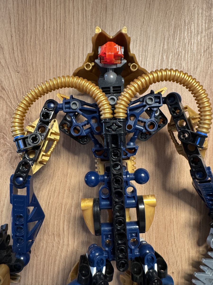 Lego Giocattoli: LEGO Bionicle Set 8734 Brutaka gebraucht – Usato da Biberist venduto da etesummer 2