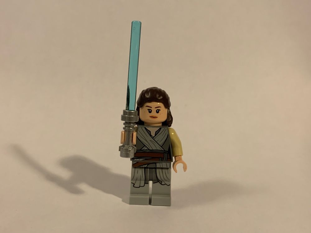 lego-star-wars-rey-figur-gebraucht-in-paspels-f-r-chf-10-mit