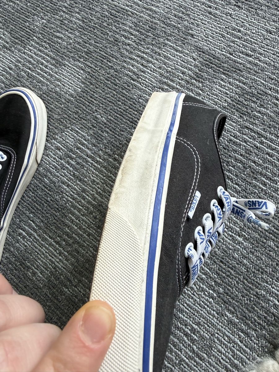 Vans Scarpe da uomo: Vans Style 44 Sneaker Schwarz Gr. 44.5 – Usato da Winterthur venduto da Matti43 3