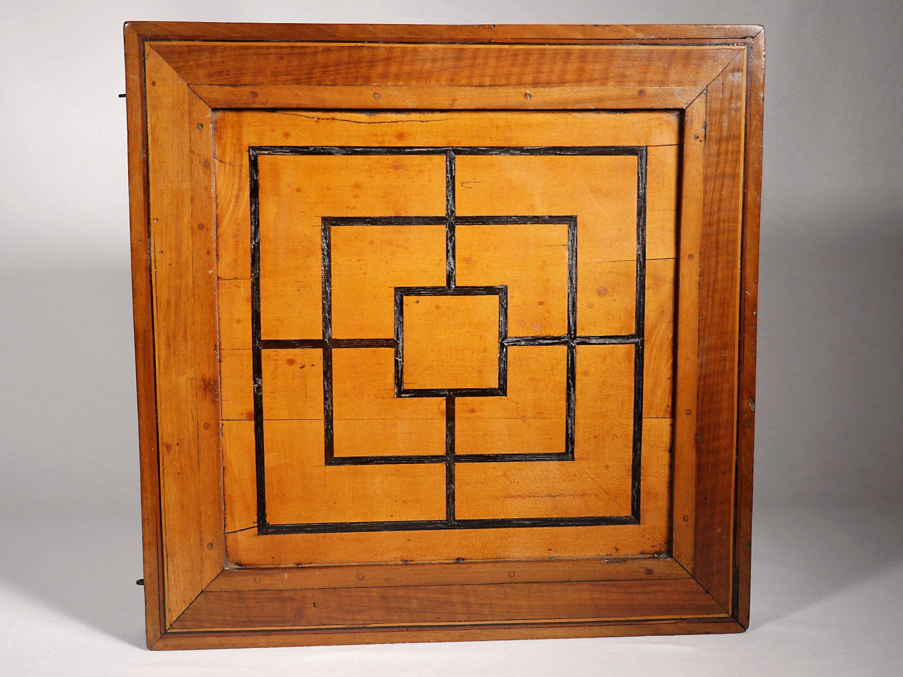 Jeux: Antikes Spielbrett - Schach - Mühle - Backgammon – D'occasion à Allschwil par Grampol 3