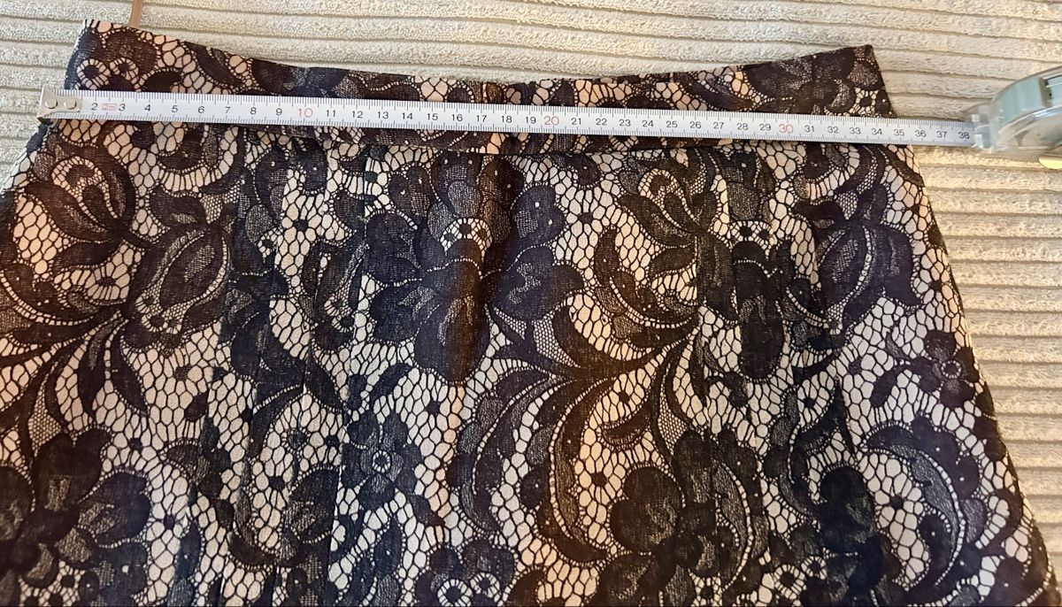 Gonne: Rock mit Spitze floral Braun Gr.S Seide – Nuovo (secondo la descrizione) da Egliswil venduto da anbe8 2