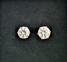 Moissanite Solitär Ohrstecker