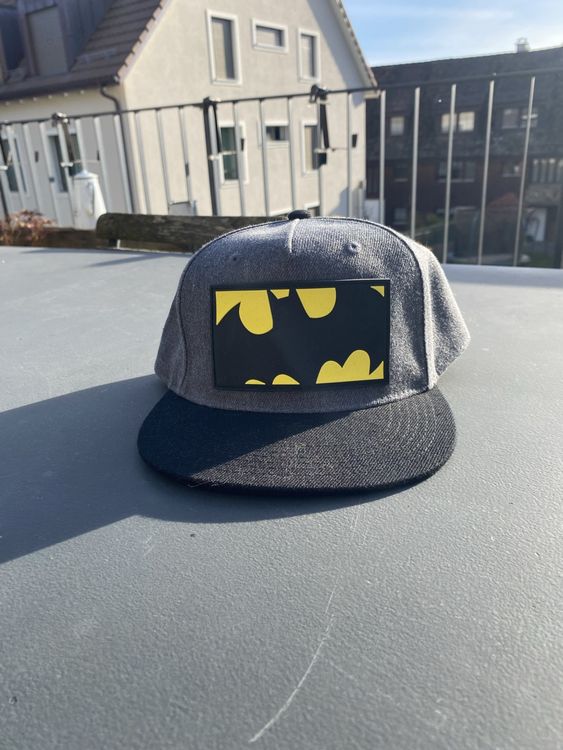 H&M Copricapi, berretti & cappellini: Baseball Cap Batman Flat Cap – Usato da Unterengstringen venduto da Homeseller
