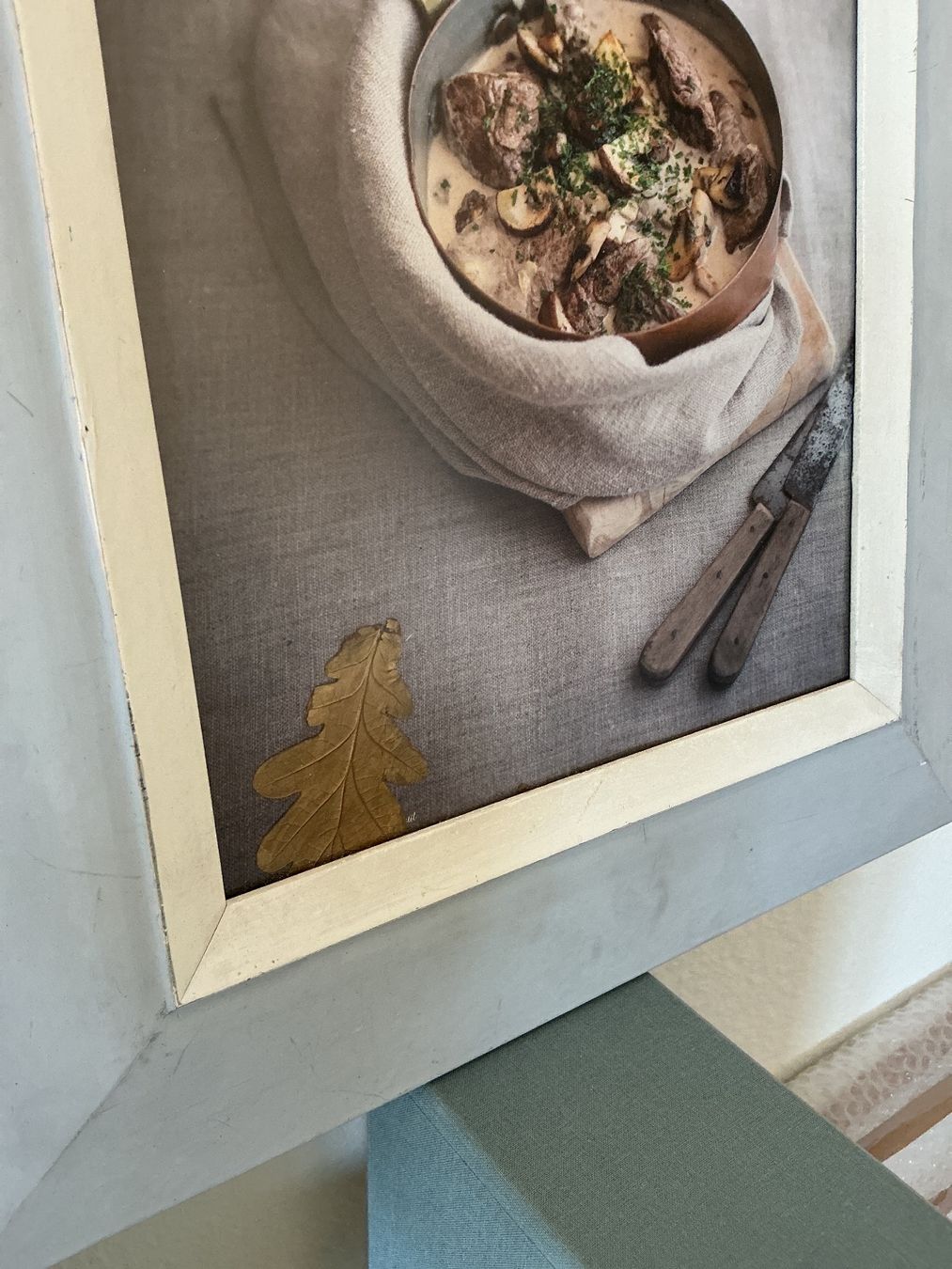 Cadres de tableaux: Bilderrahmen Holz mit Bild und goldfarbenem Eichenblatt – D'occasion à Zürich par ves_w6wl 3