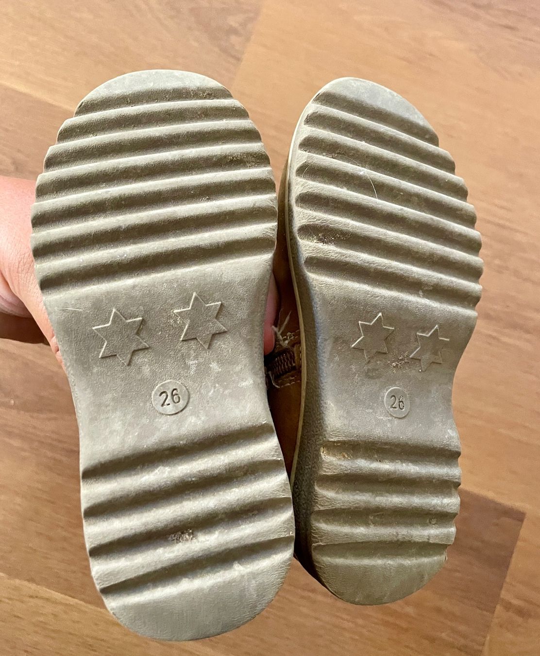 Graceland Scarpe per ragazzi: Kinderschuhe/ Winterstiefel hellbraun, Gr. 26 – Usato da Gümligen venduto da soleil149 8