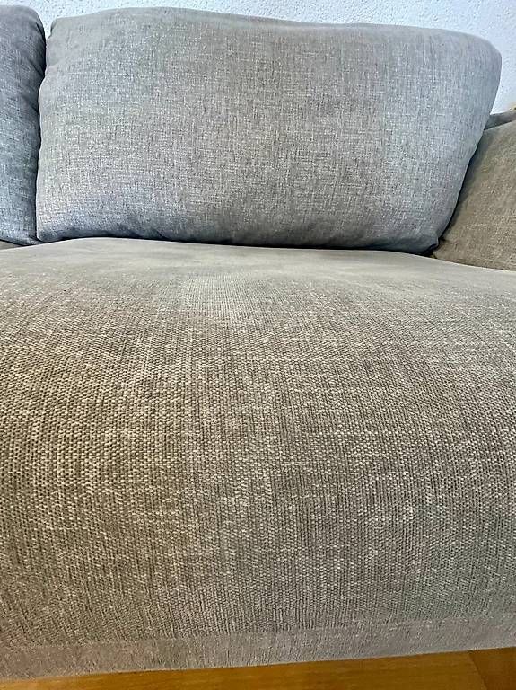 Sofas: Pfister Möbel 3-Sitzer Sofa 'Nova' in Hellgrau – D'occasion à Zürich par missaligalli 3