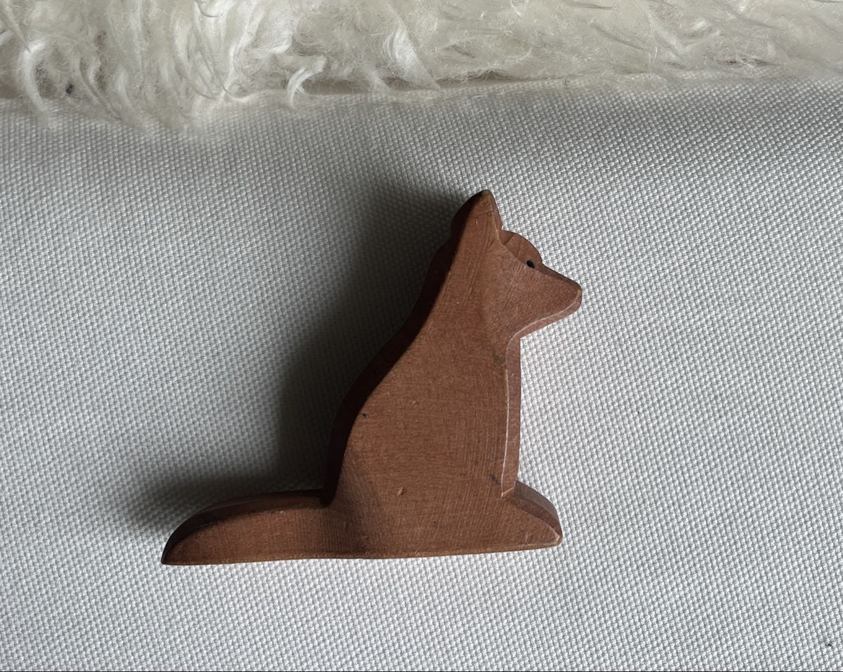 Ostheimer Statuette: Ostheimer Fuchs/Wolf aus Holz – Usato da St. Gallen venduto da reg_f8h8 2