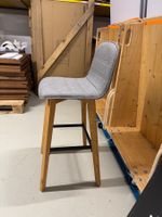 2x Barhocker Stoff grau Holz Beine guter Zustand