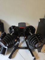 Haltères réglables Bowflex 1090i avec rack