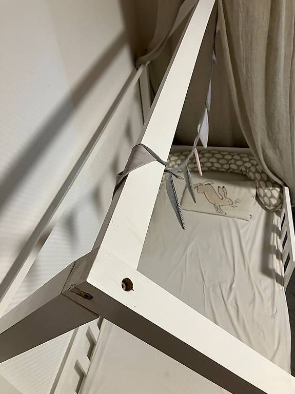 Lits: Hausbett – D'occasion à Amriswil par Sunneblueme2019 2