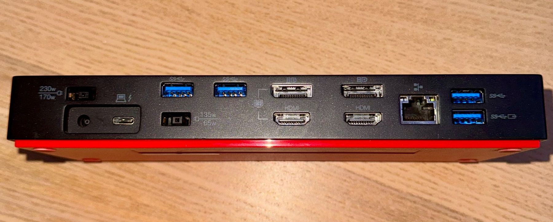 Lenovo Docking station: Lenovo ThinkPad Thunderbolt 3 Dock Gen 2 – D'occasion à Zürich par matteo_2102 2
