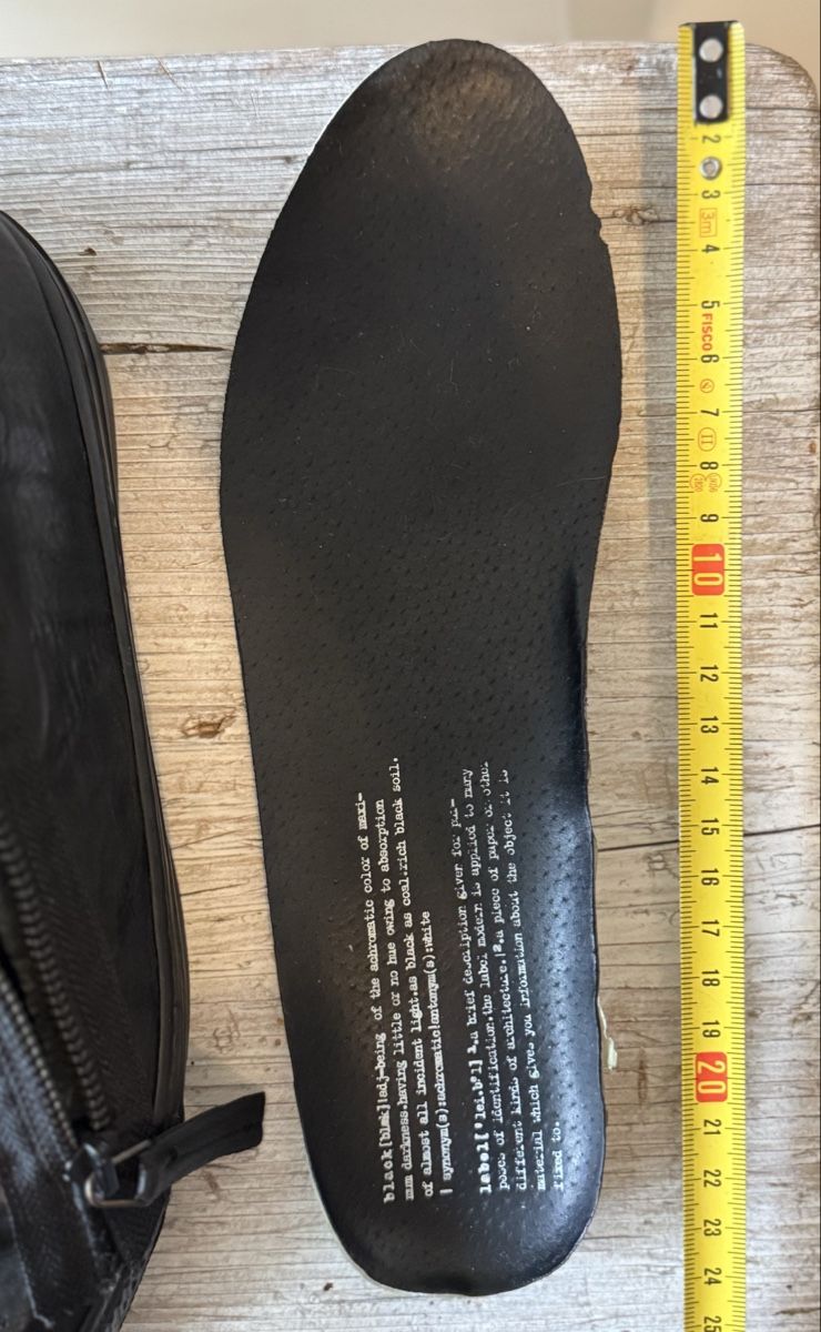 Rundholz Scarpe da donna: Sneaker von RUNDHOLZ, Grösse 35/36 - sehr GROSS geschnitten – Usato da Chur venduto da Lilo_Pulver 7