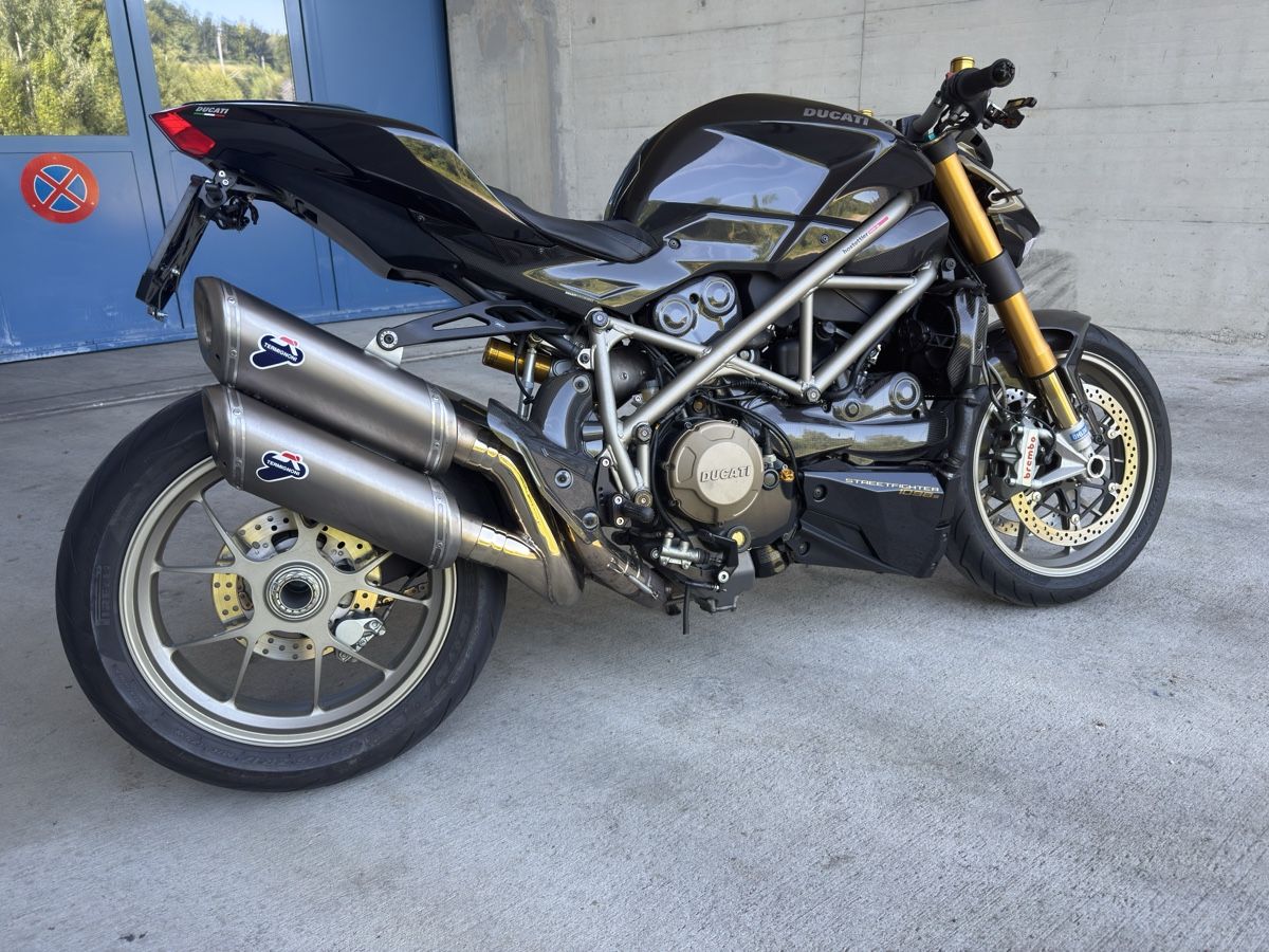 Ducati Strada: Ducati Streetfighter 1098S – Usato da Zürich venduto da benoitZH 1