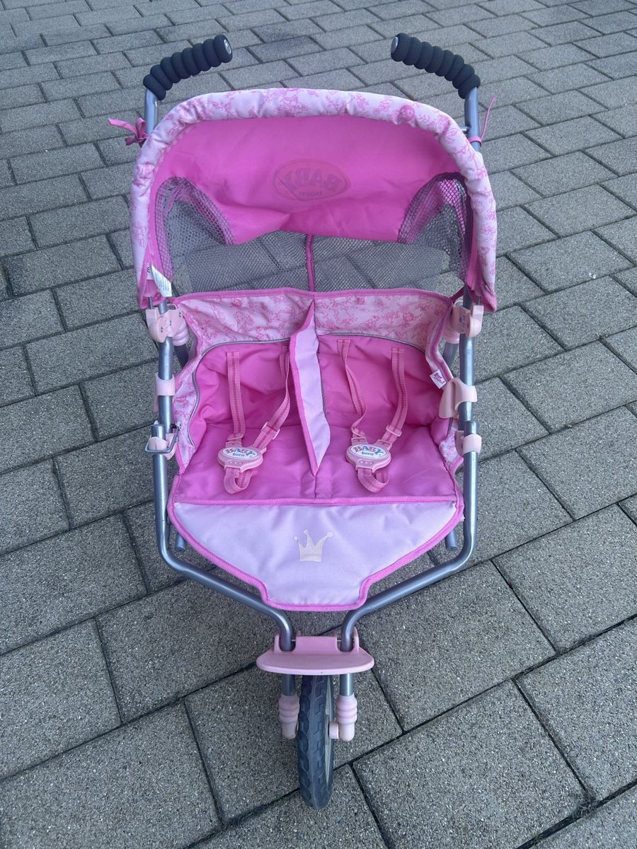 Puppenwagen: Poussette double Baby Born  – Gebraucht aus Fribourg von ficelle_de_luge
