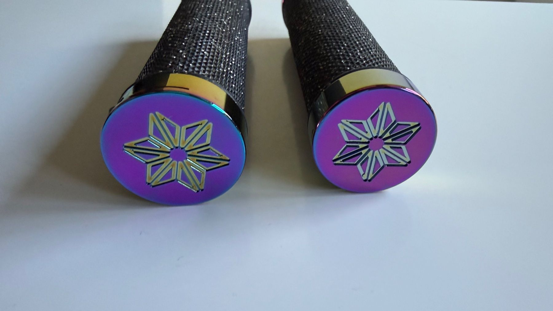 Ersatzteile: Supacaz Diamond Kush MTB Griffe – Neu (gemäss Beschreibung) aus Meilen von Andy2305 1
