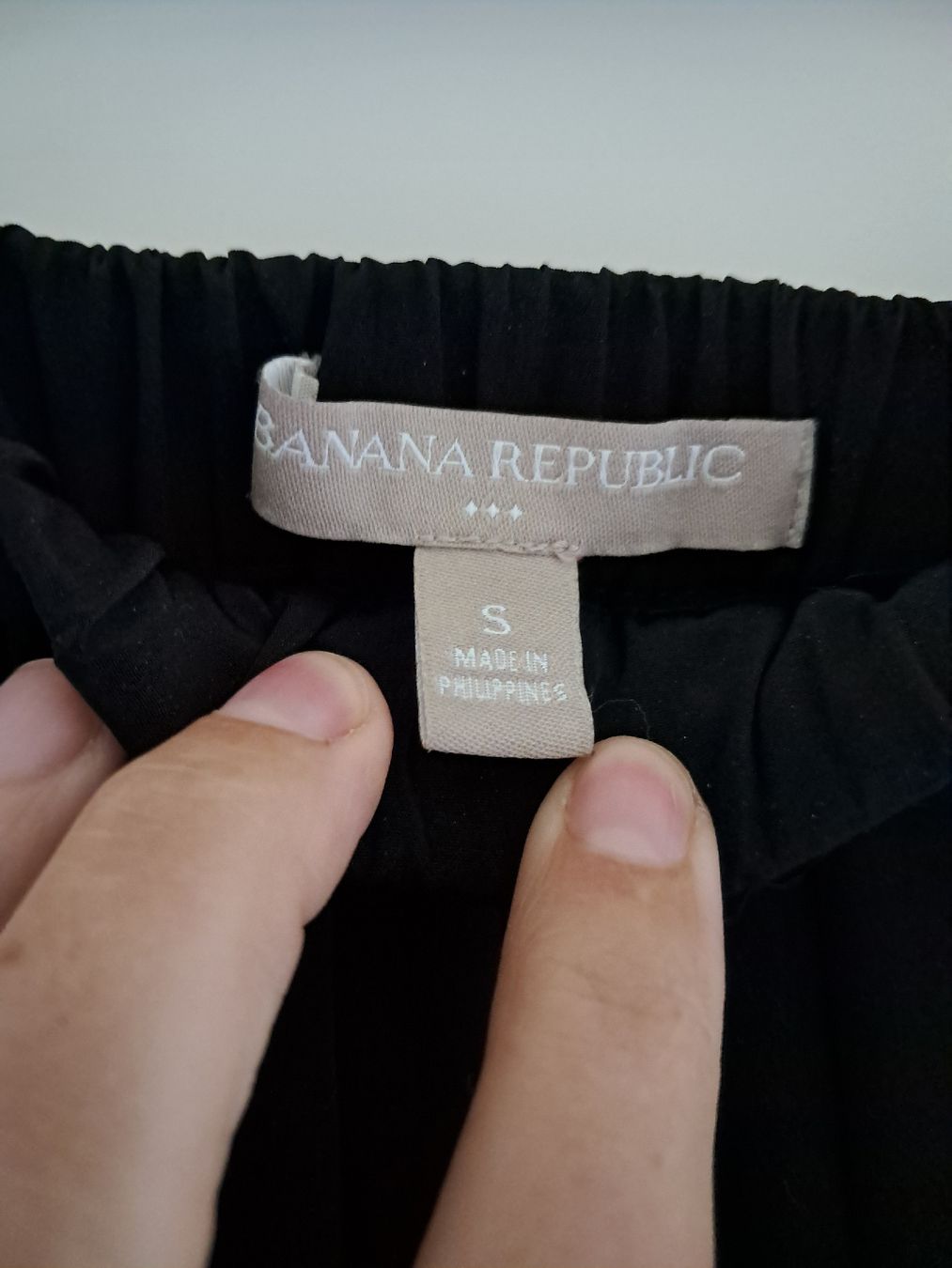 Banana Republic Röcke: Jupe plissée noire Banana Republic T.S – Neu (gemäss Beschreibung) aus Aubonne von erinrose 1