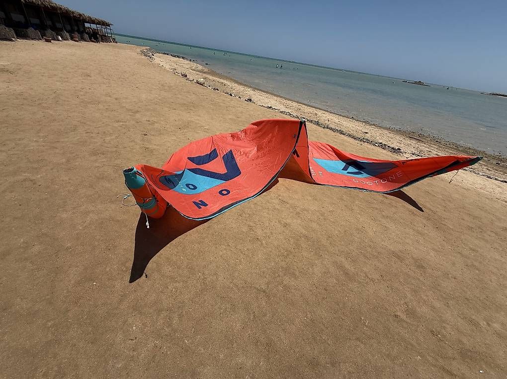 Kite: Kite 11 Duotone Mono 2020 – Gebraucht aus Wettingen von Dobleday 3