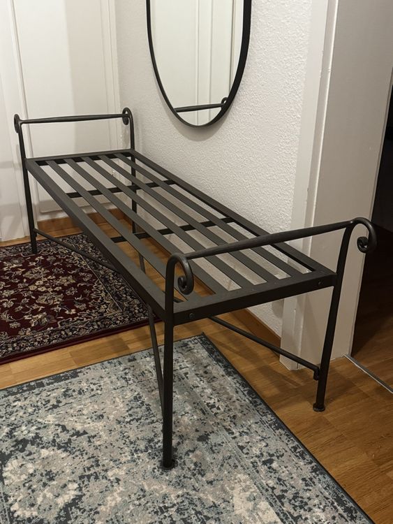 Antike Sitzbank aus Metall 3