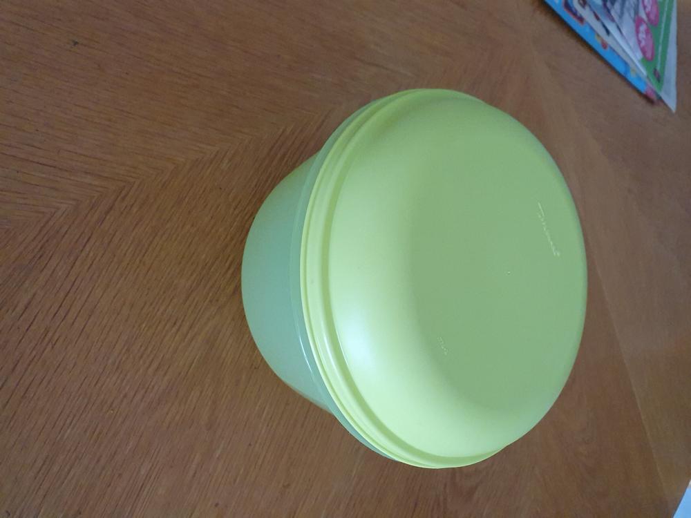Tupperware Schüssel 2lt (Gebraucht) in Ganterschwil für CHF 3 – mit ...