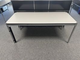 USM Haller Tisch, Weiss, Top Zustand