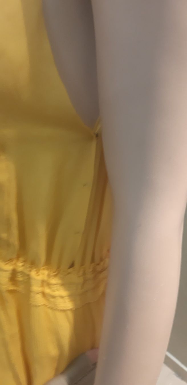 Vestiti: Midi Kleid  Gr.M – Nuovo e nell'imballaggio originale da Zürich venduto da Venecia25 2