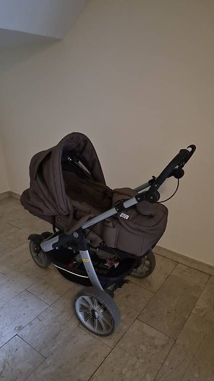 Carrozzine: Kinderwagen / Babyliege Teutonia – Usato da Horw venduto da Maurice1987 2
