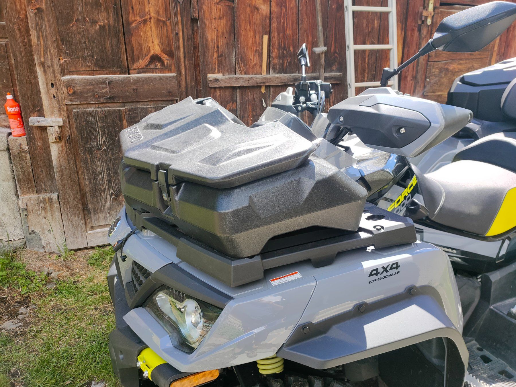 Cf Moto ATVs / Quads: CFMOTO Frontbox – Gebraucht aus St. Niklaus VS von Chipfuchratzer 1