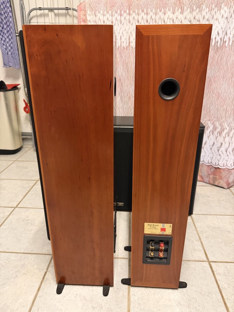 Dali Casse acustiche: DALI ROYAL TOWER HIGH END LAUTSPRECHER – Usato da Trimbach venduto da SABO-61 9