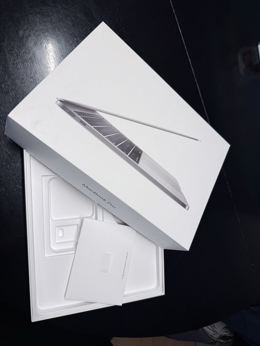 Apple Notebook: MacBook Pro 13 – Usato da Bad Zurzach venduto da dani826