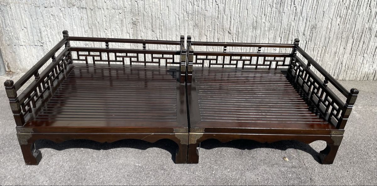 Sofas: Lit à opium et table basse chinois – D'occasion à Biel/Bienne par Galaq 6