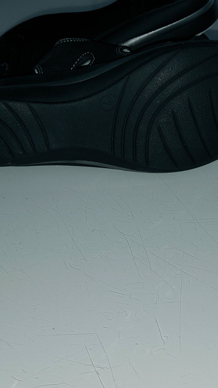 Damenschuhe: Bequeme Schuhe Medicus Gr. 7 – Gebraucht aus Neuendorf von Bauen.123 2