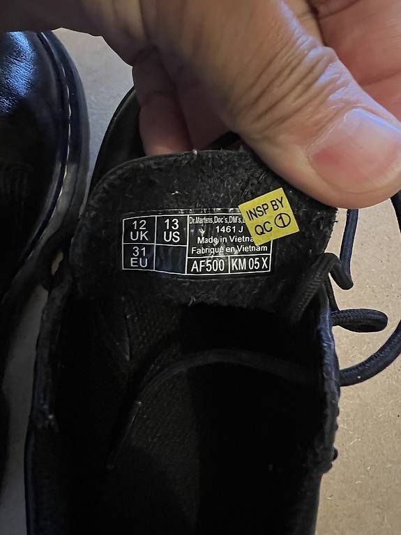 Schuhe für Jungen: Dr. Martens Grosse 31  – Gebraucht aus Chur von PineApplePen 4