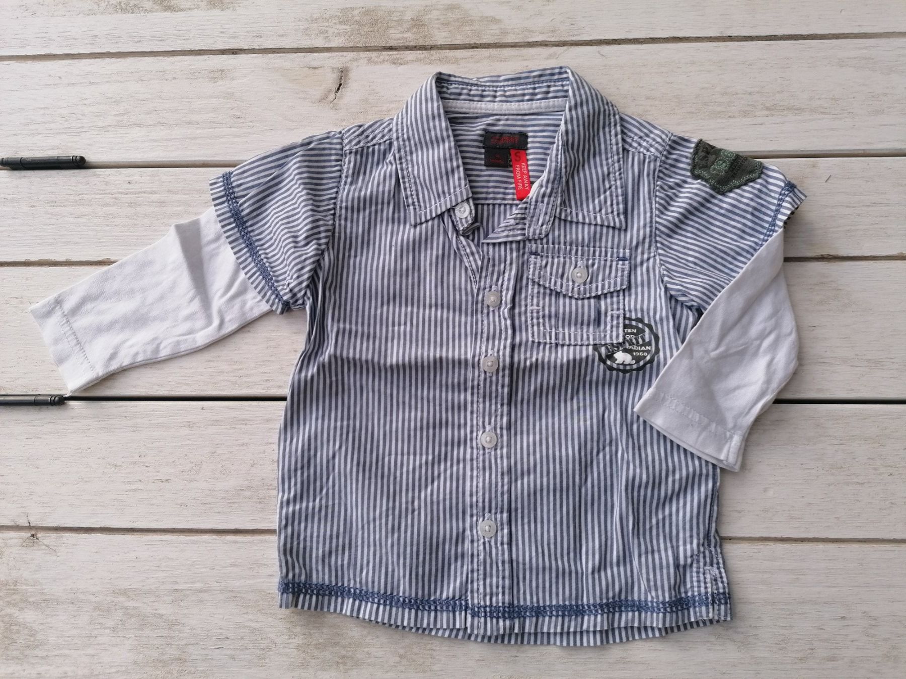 Esprit Camicie, Top & T-shirt: Hemd von ESPRIT, Gr. 68 – Usato da Seuzach venduto da nadine.baur84