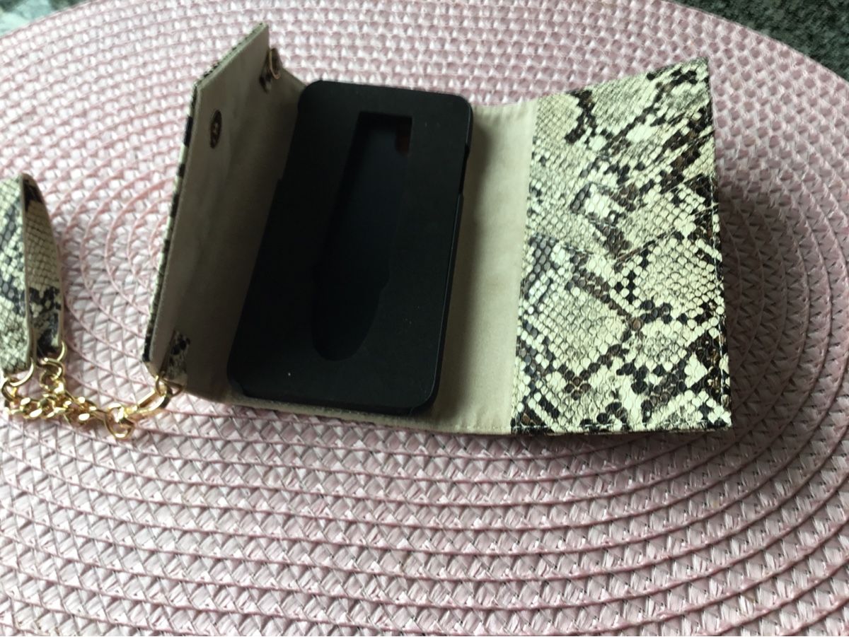 iDeal of Sweden Cover & Protezioni schermo: IPhone 11 Pro Max  Tasche/Hülle – Nuovo (secondo la descrizione) da Zufikon venduto da Angi41 4
