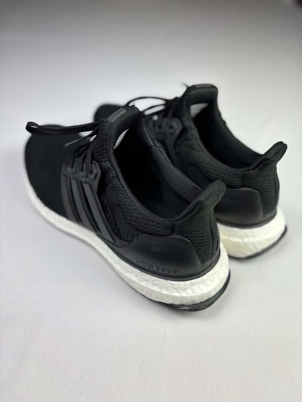 Adidas Scarpe da donna: Schuhe | Adidas | Grösse 39 1/3 – Nuovo (secondo la descrizione) da Hindelbank venduto da ARoeth1 2