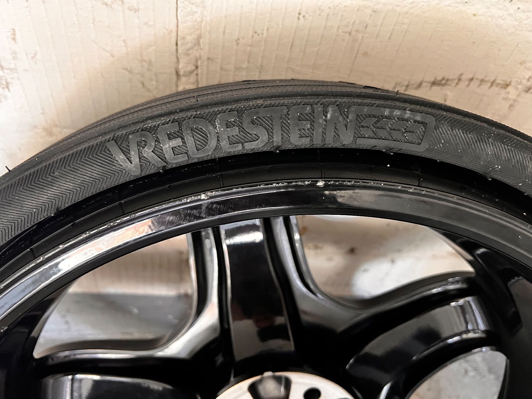 Mercedes-Benz Pneus & Roues: Reserverad Mercedes AMG A164 – D'occasion à Neuhausen par ion_6nb9 2