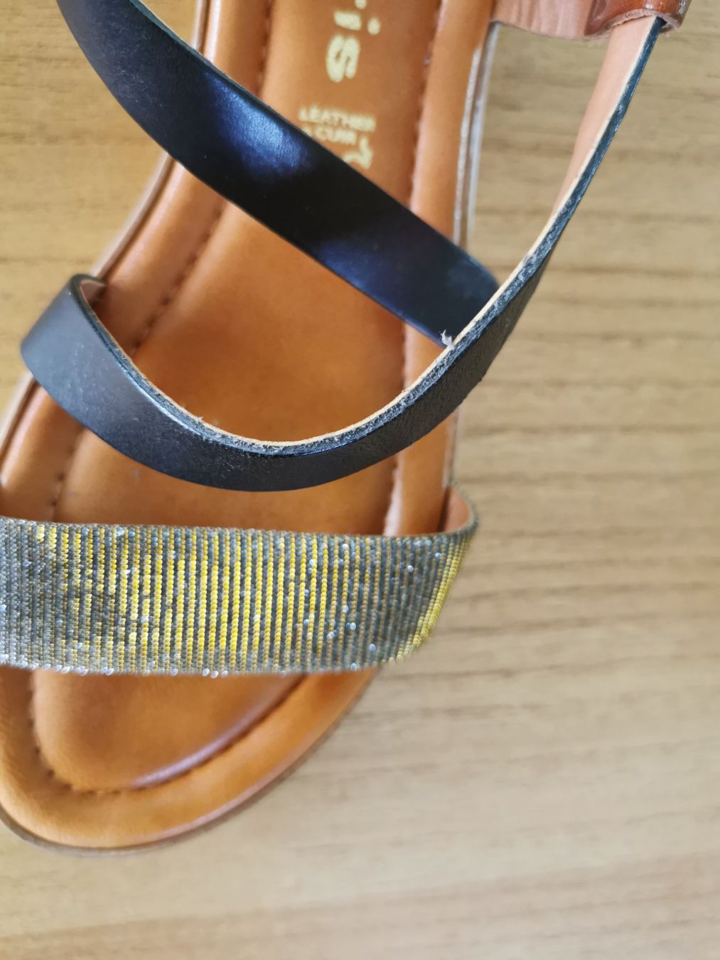Tamaris Scarpe da donna: Sandales élégantes TAMARIS – Usato da Corpataux venduto da cerise2306 3