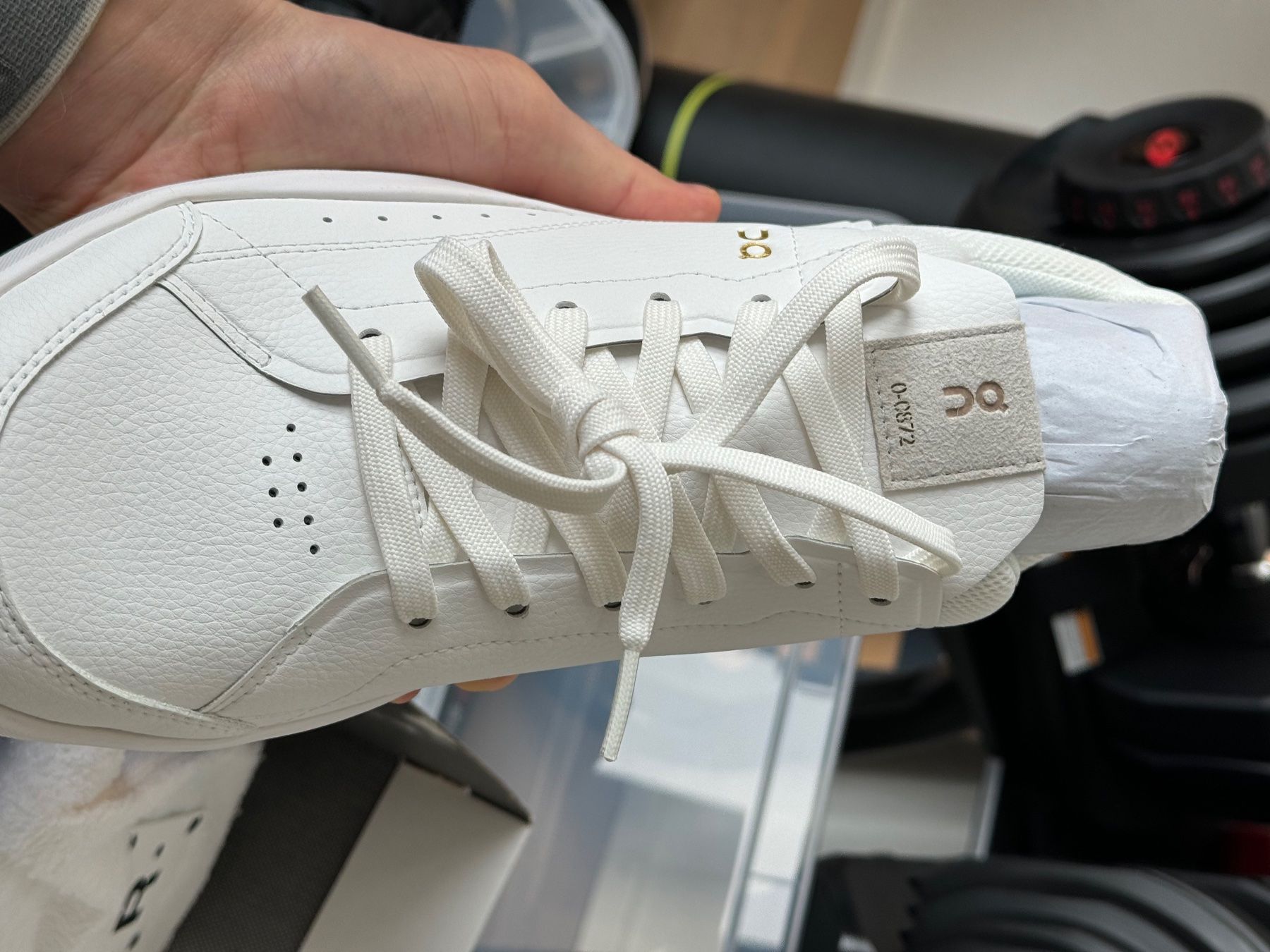 On Scarpe da uomo: The Roger Limited Edition von ON Running / Roger Federer – Nuovo e nell'imballaggio originale da Schindellegi venduto da LeWinterli 8