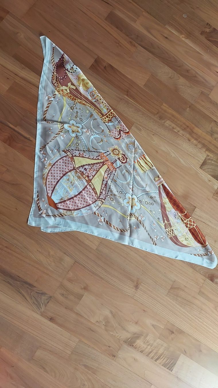 Foulard & Sciarpe: Twilly - Seidenschal - NEU – Nuovo e nell'imballaggio originale da Hittnau venduto da Razorback_1971 2