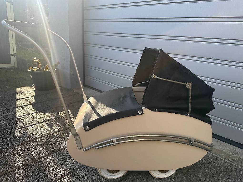 Puppenwagen: Wisa Gloria Puppenwagen  – Gebraucht aus Schenkon von supperhexe88 3