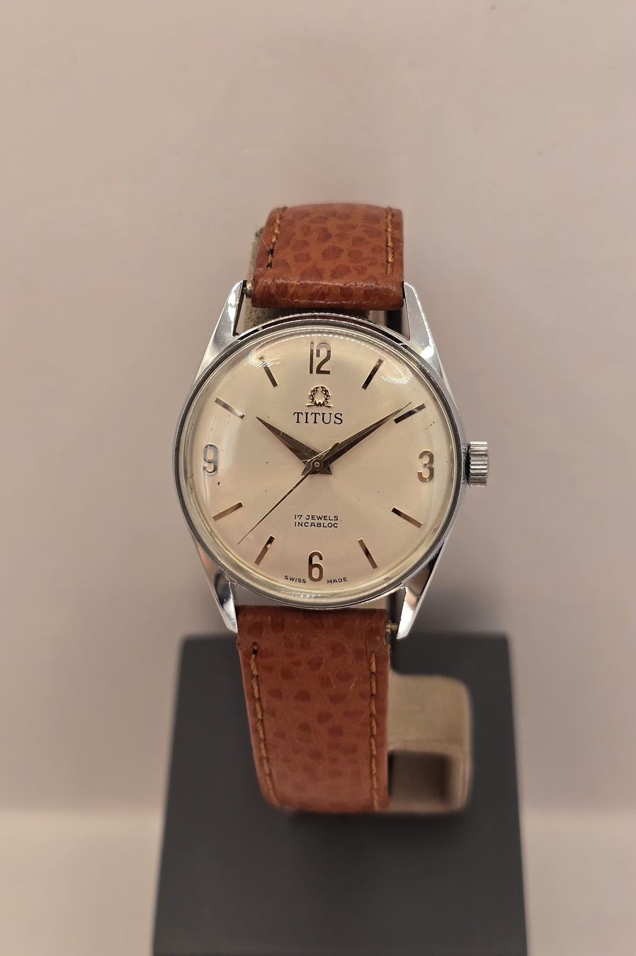 Orologi: Titus Solvil Hand-wind Incabloc 31,3mm – Usato da Minusio venduto da AGSuhren