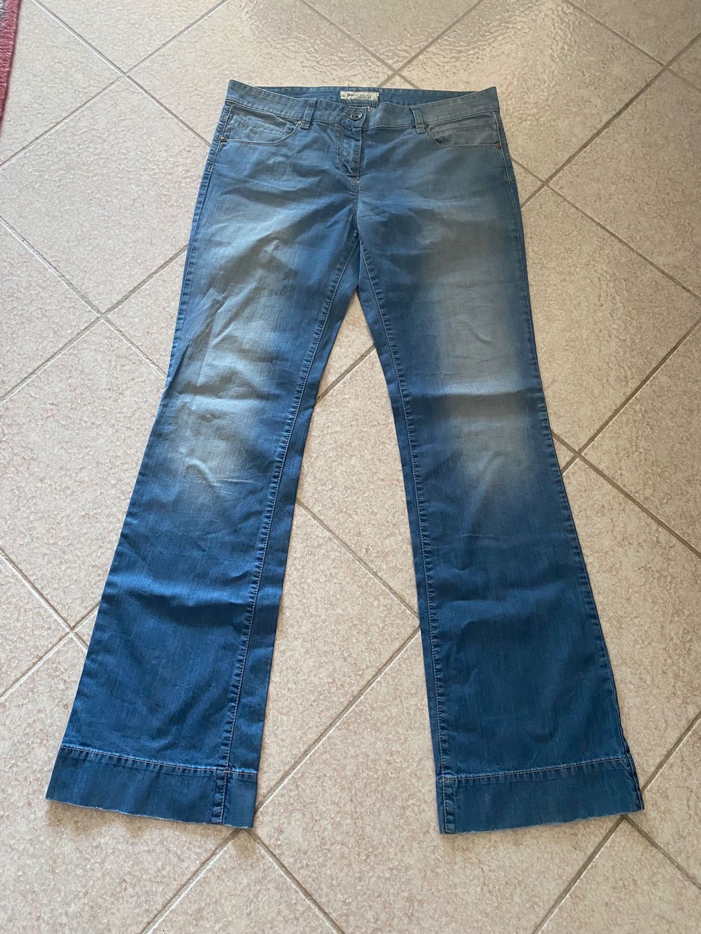 Jeans: HENRY COTTONS Bootcut Flared Jeans Gr. W31 – Usato da Besazio venduto da lionheart63 3