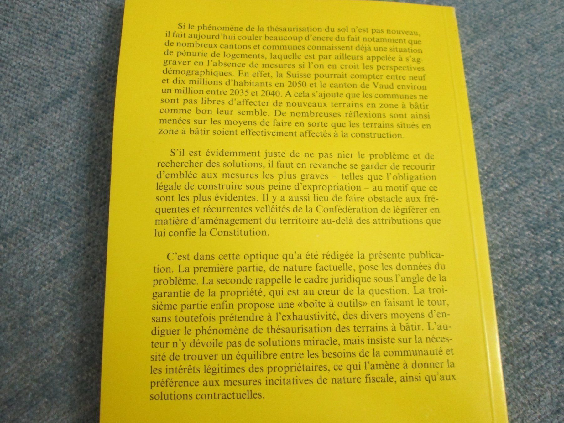 Libri: Terre précieuse – Usato da Neuchâtel venduto da Dualseele 3