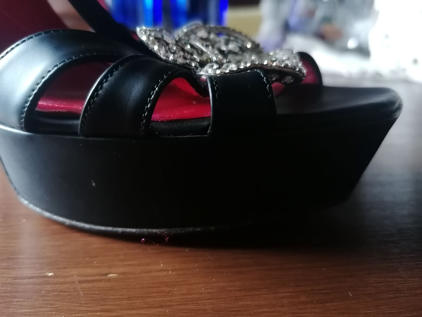 Scarpe da donna: Cesare Paciotti High Heels Gr. 41 schwarz Strass – Usato da Bedigliora venduto da Dolcezza0 2