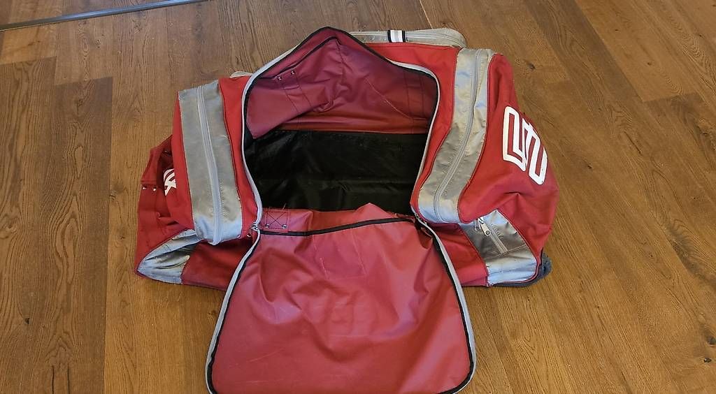 Taschen: Hockeytasche Sher-Wood Code IV – Gebraucht aus Chur von mchrist 1