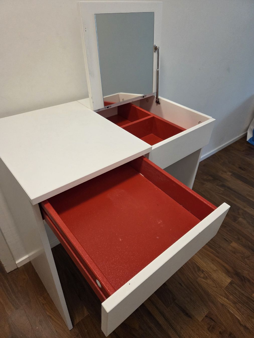 Ikea Schminktische: schminktischli – Gebraucht aus Luzern von cantaloop8232 2