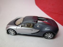 BUGATTI EB Veyron - grau/silber von AutoArt = TOP Qualität