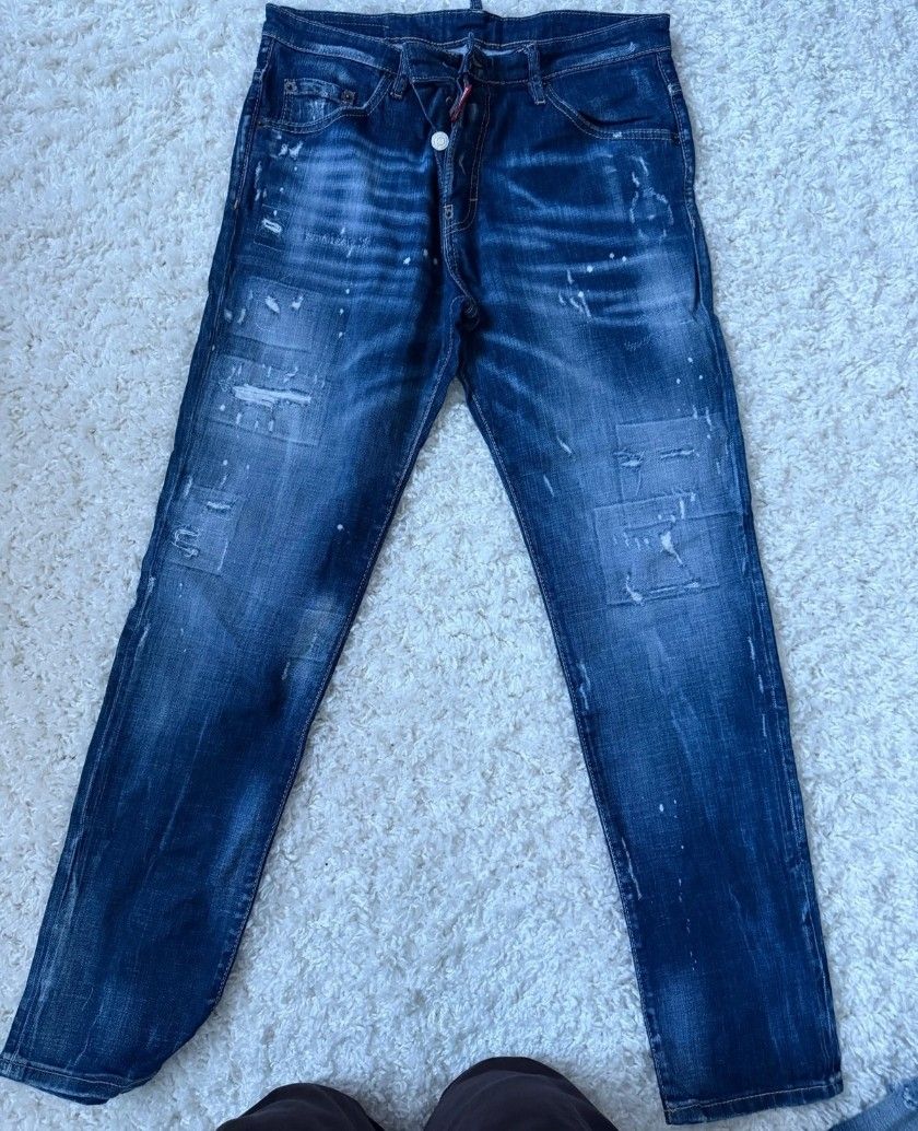 Dsquared2 Jeans: Jean Dsquared2 taille 48 – Nuovo (secondo la descrizione) da Troistorrents venduto da ami_mzq5