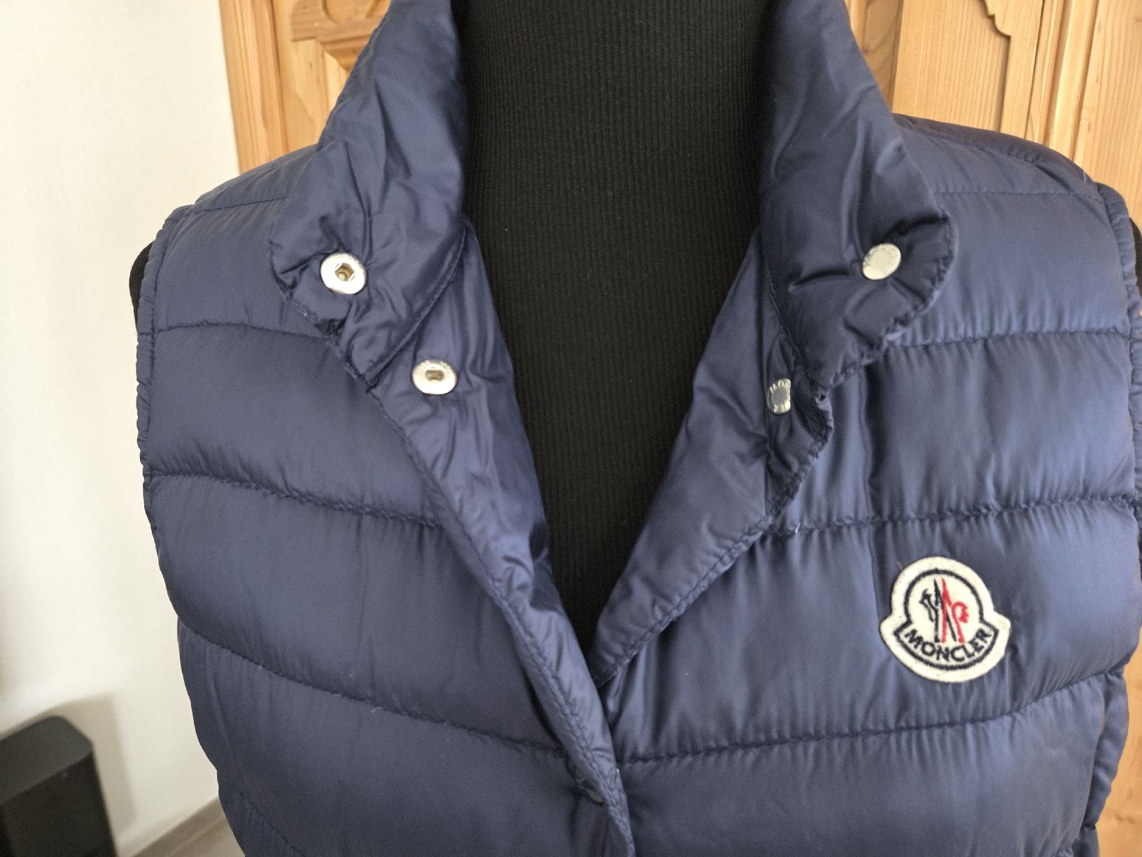 Moncler Gilet & Giacche senza maniche: Moncler, schöne Weste, Gilet – Nuovo (secondo la descrizione) da Wiesendangen venduto da Sinhuk 2