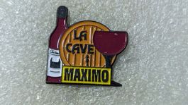 Ansteckpin 169: La Cave Maximo